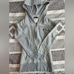 Women’s Burton zip up sweatshirt. Size XL